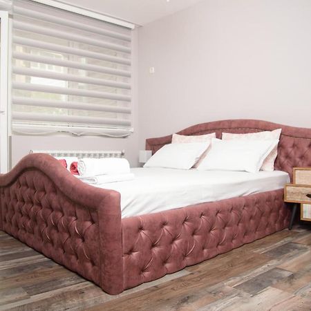 Apartment Martini Burgas Ngoại thất bức ảnh