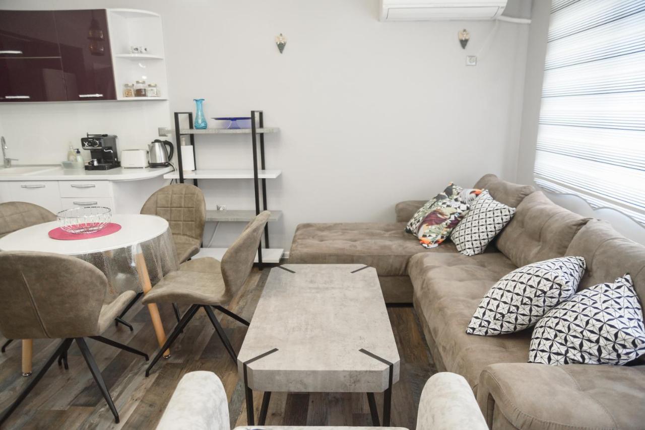 Apartment Martini Burgas Ngoại thất bức ảnh